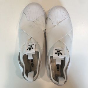 Adidas slip on shoes. Fits a true 8.5 white
